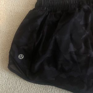 Camo hotty hot lululemon shorts
